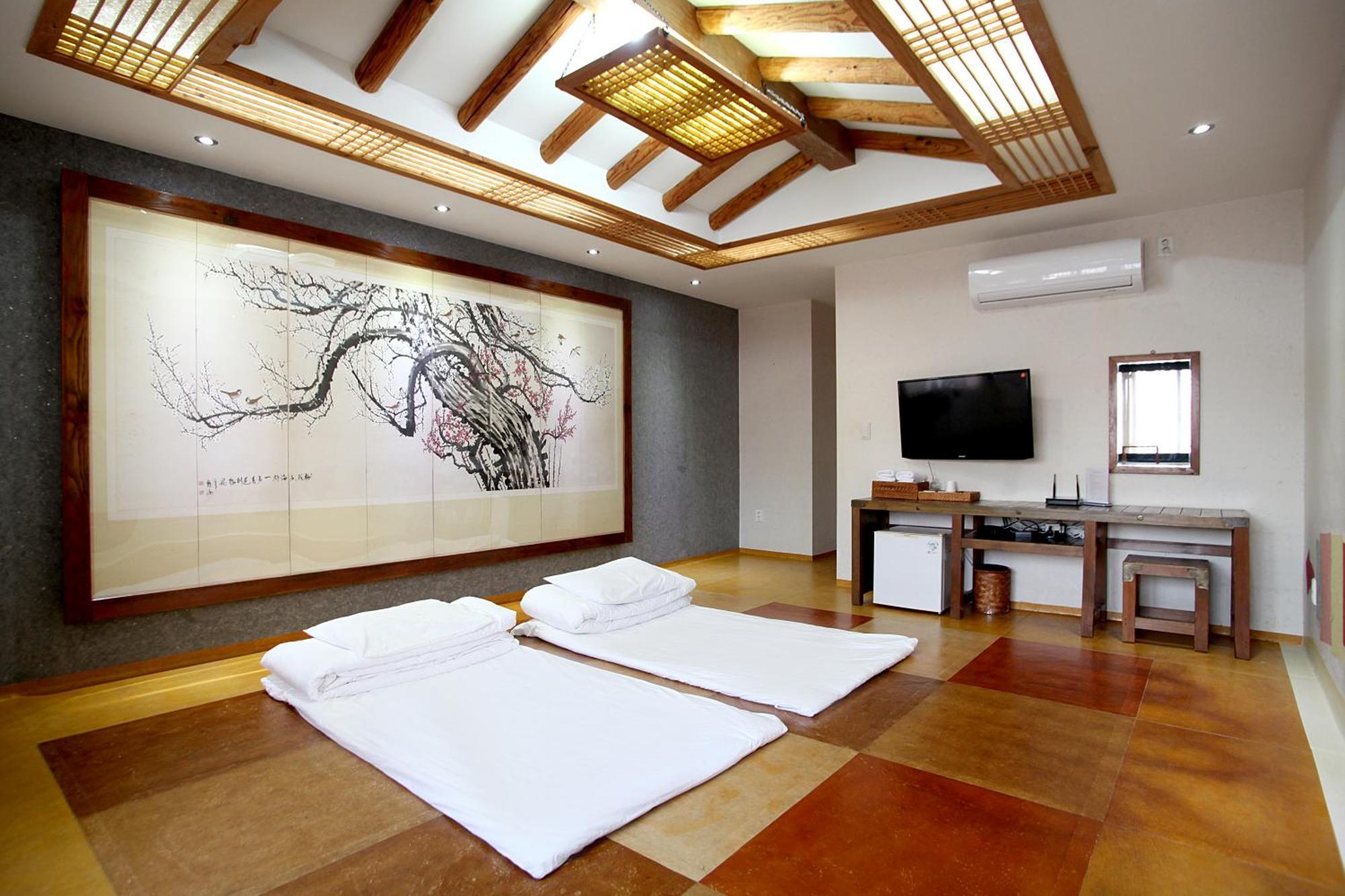 Jeonju Hanok Taejogung Hotel ห้อง รูปภาพ
