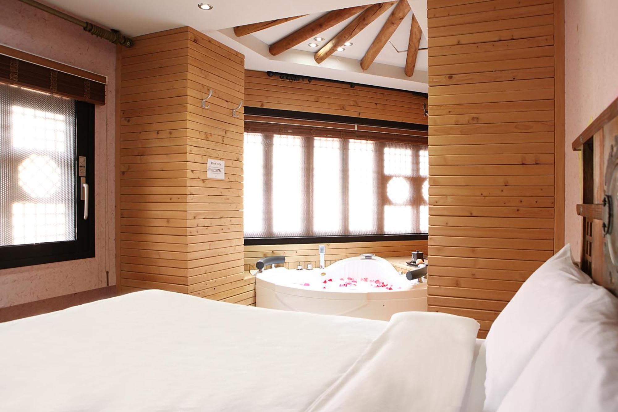 Jeonju Hanok Taejogung Hotel ห้อง รูปภาพ